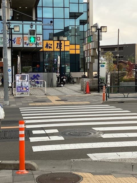松屋前の交差点